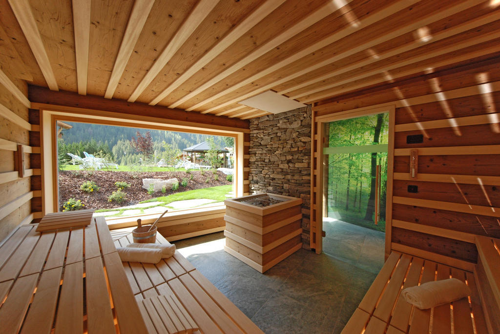 Hotel Gran Paradis 캄피텔로디파사 외부 사진